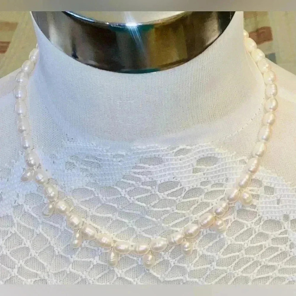 ✨✨ Luxurious Freshwater  Pearls Necklace ✨✨ for stylish ladies ✨✨✨ - Picture 4 of 11
